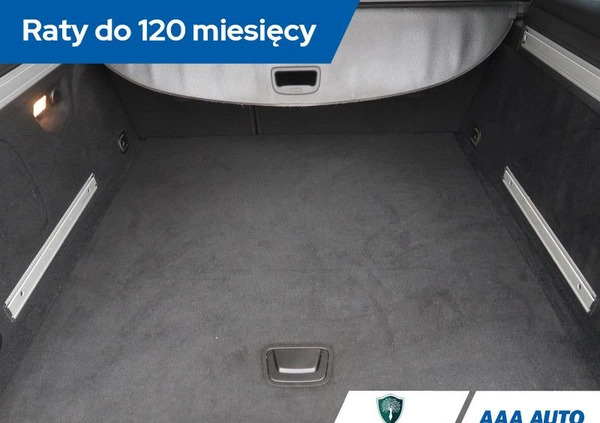 Opel Astra cena 43000 przebieg: 132747, rok produkcji 2017 z Ozorków małe 172